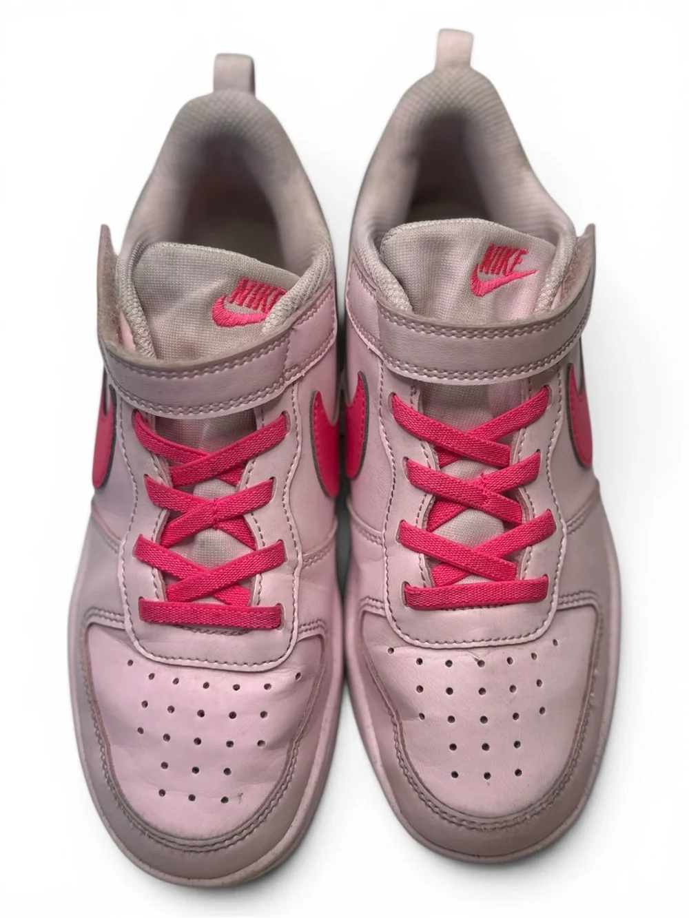 Nike - IsoFly Kids Pink & Hot Pink Low-Top Sneakers - Size 3